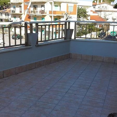 Girasole A Due Passi Dal Mare Apartment มินตูร์โน ภายนอก รูปภาพ